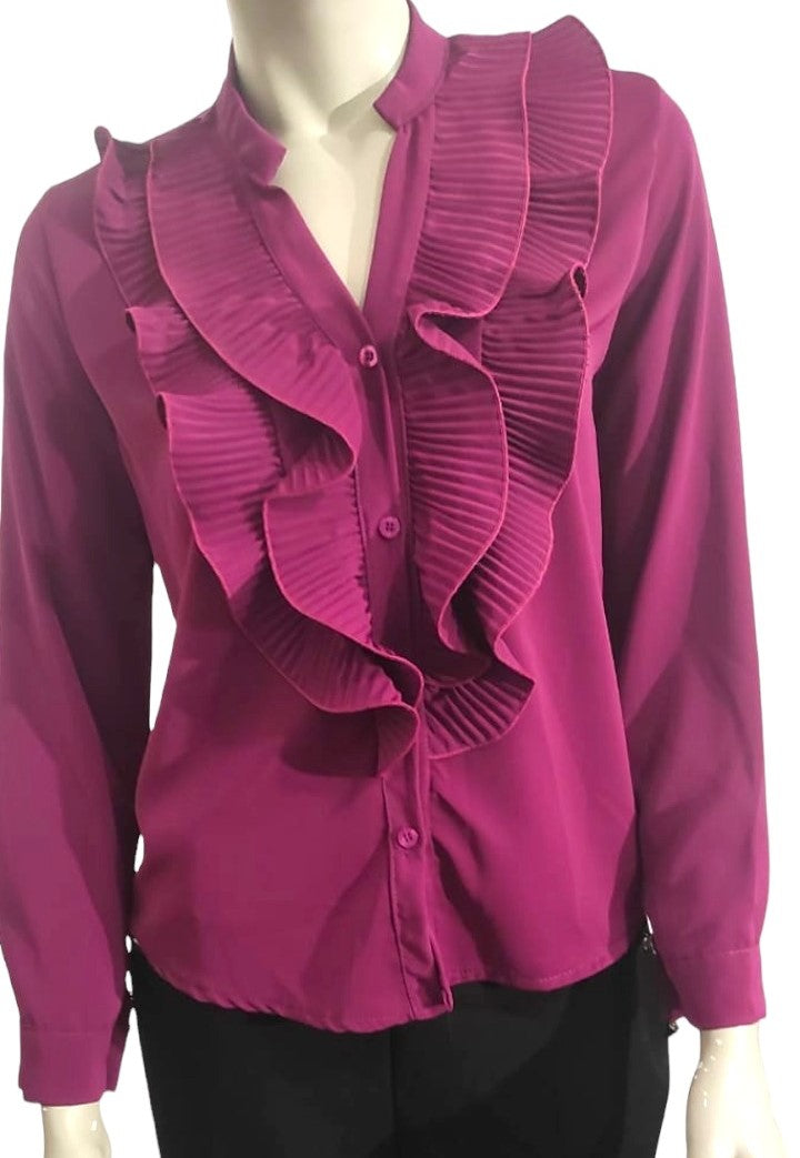 Ruffled blouse, long sleeves