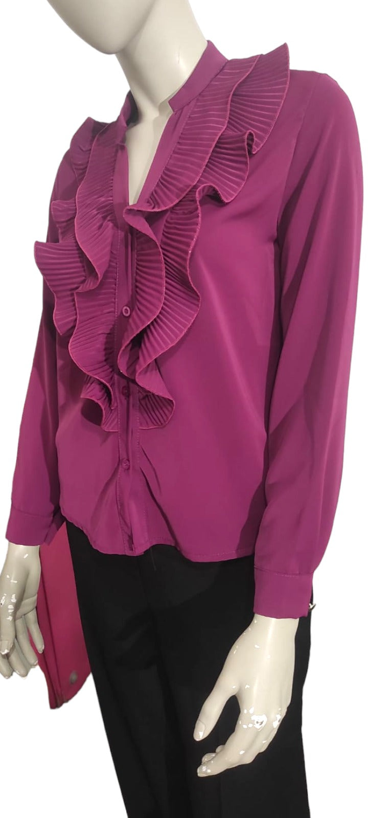 Ruffled blouse, long sleeves