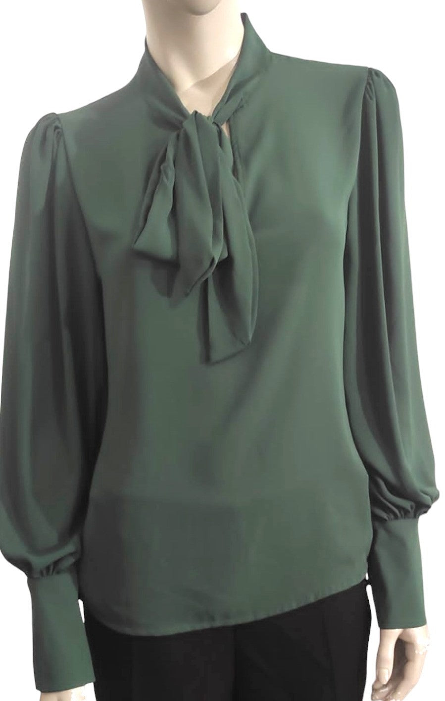 Blouse à nœud lavallière